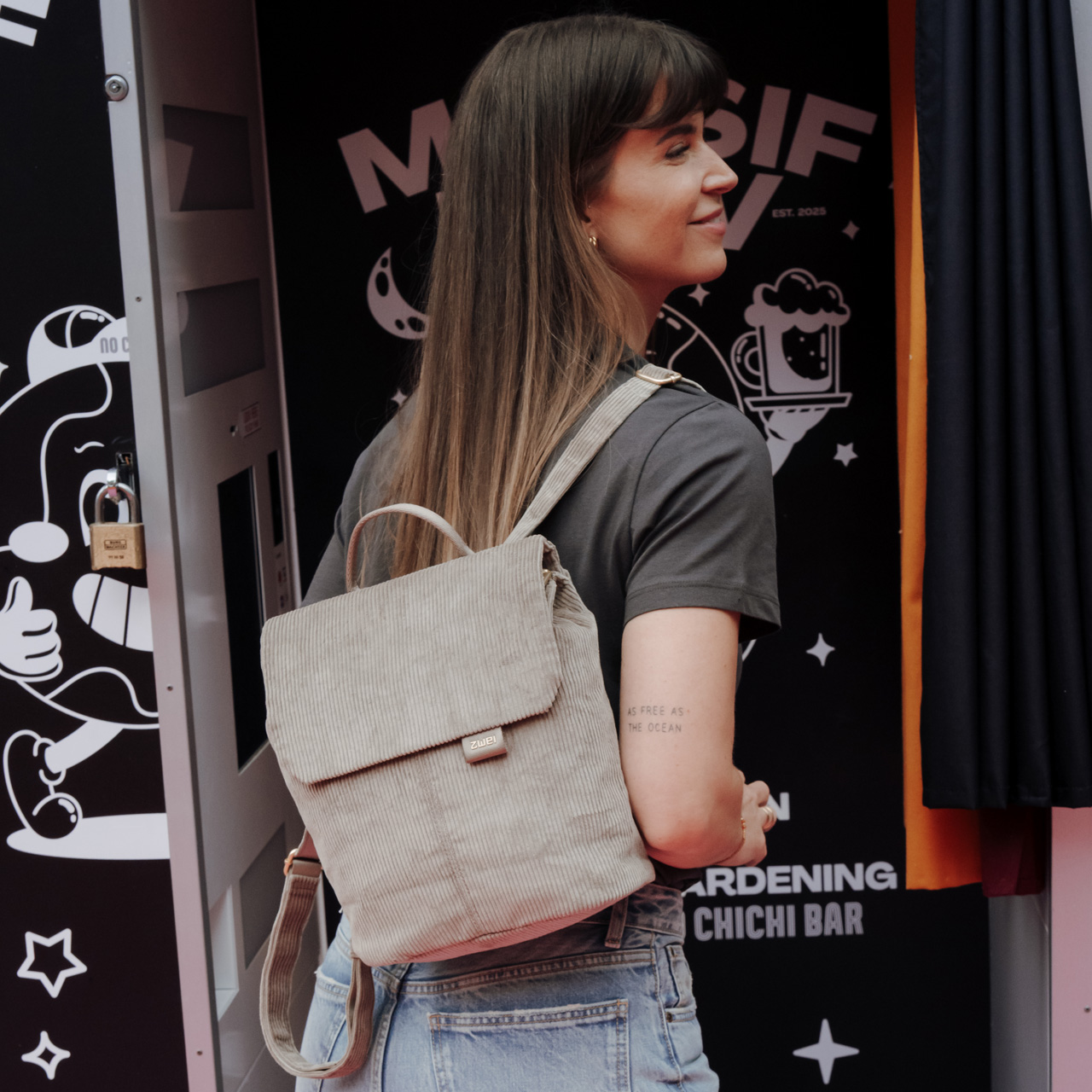 ZWEI Rucksack Mademoiselle MR8 cord mocca Model