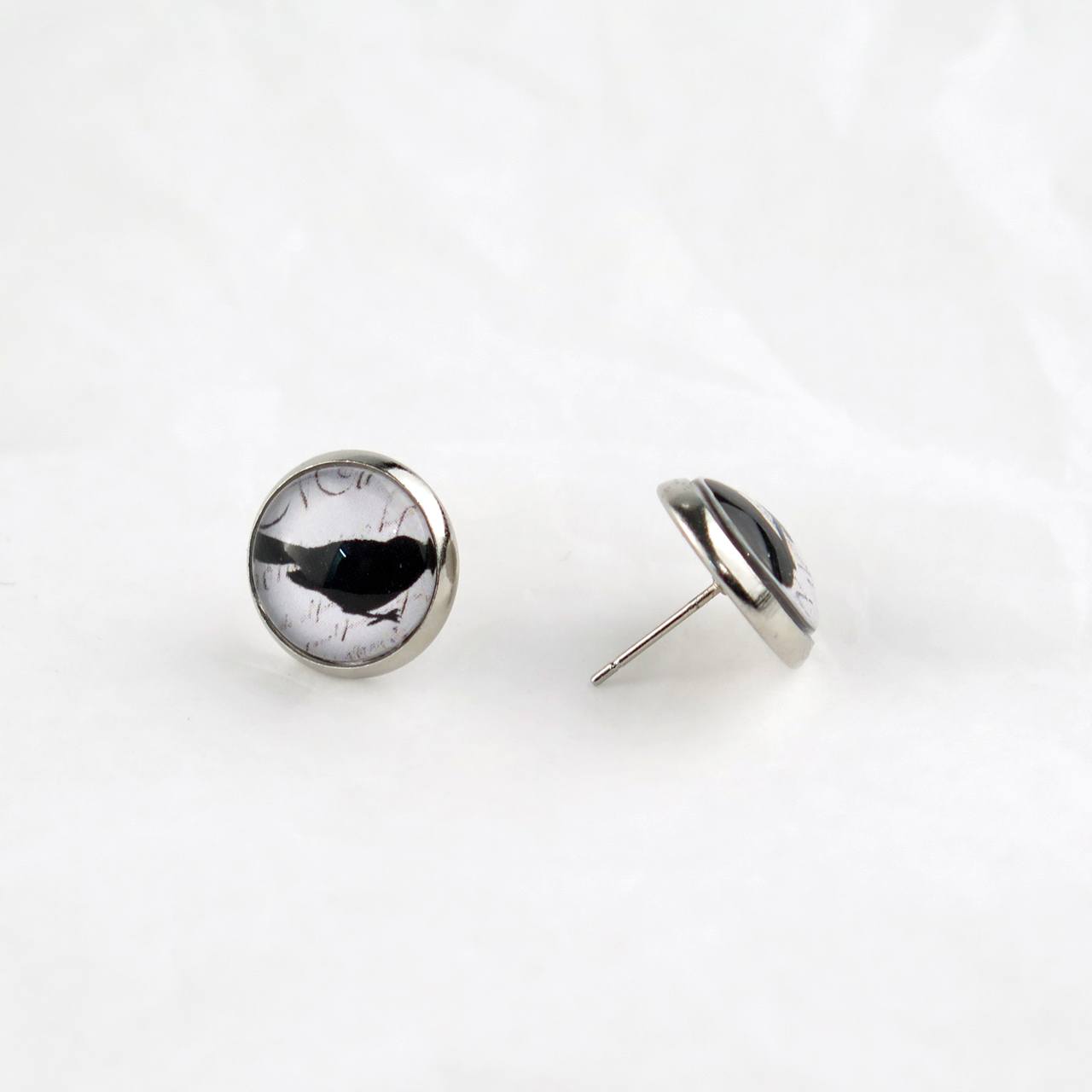 Ohrstecker Cabochon Vogel vor Schrift
