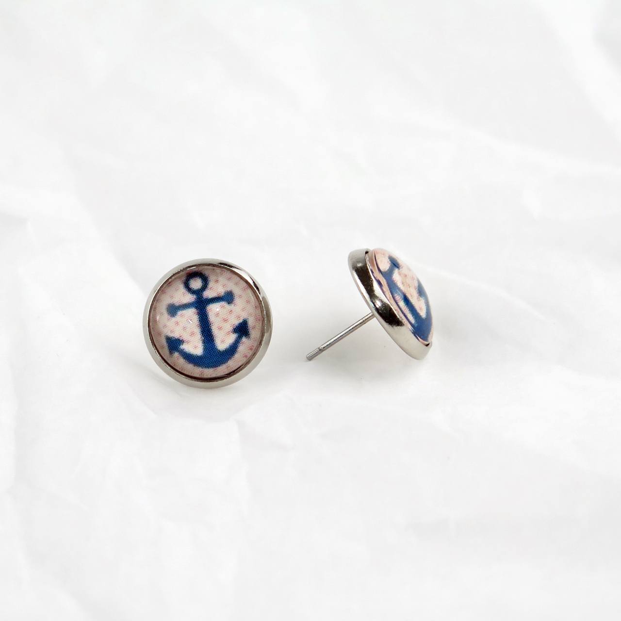 Ohrstecker Cabochon blauer Anker / rote Pünktchen