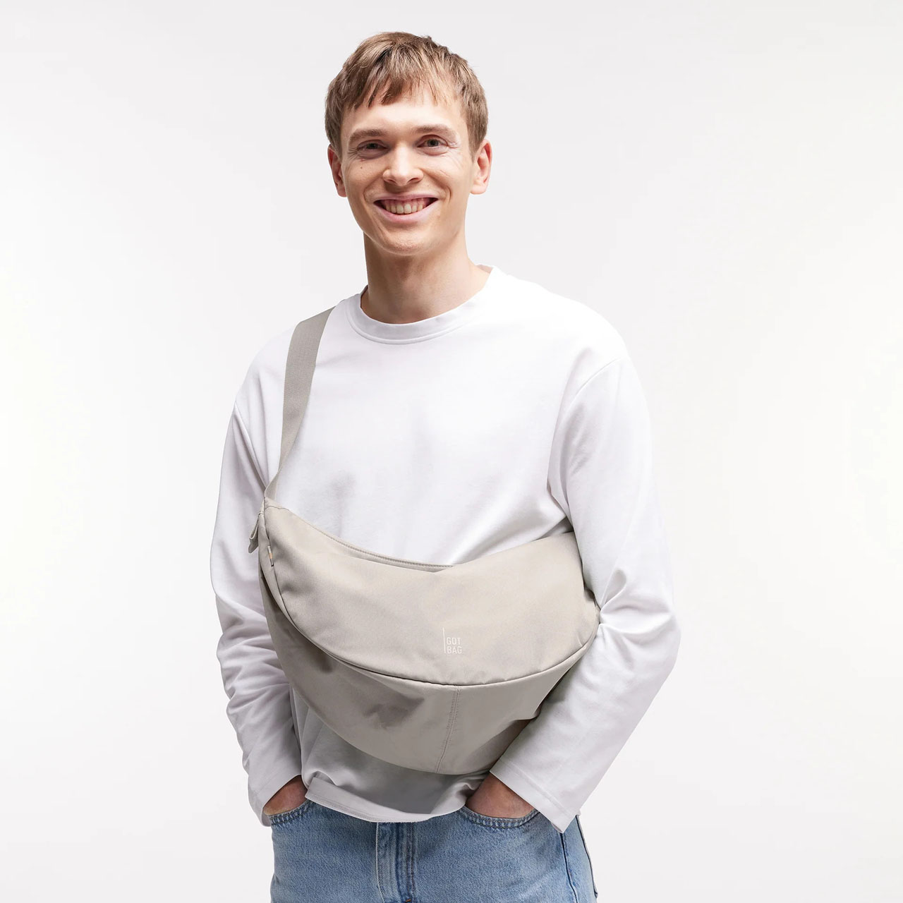 GOT BAG Moon Bag large clam Model 2