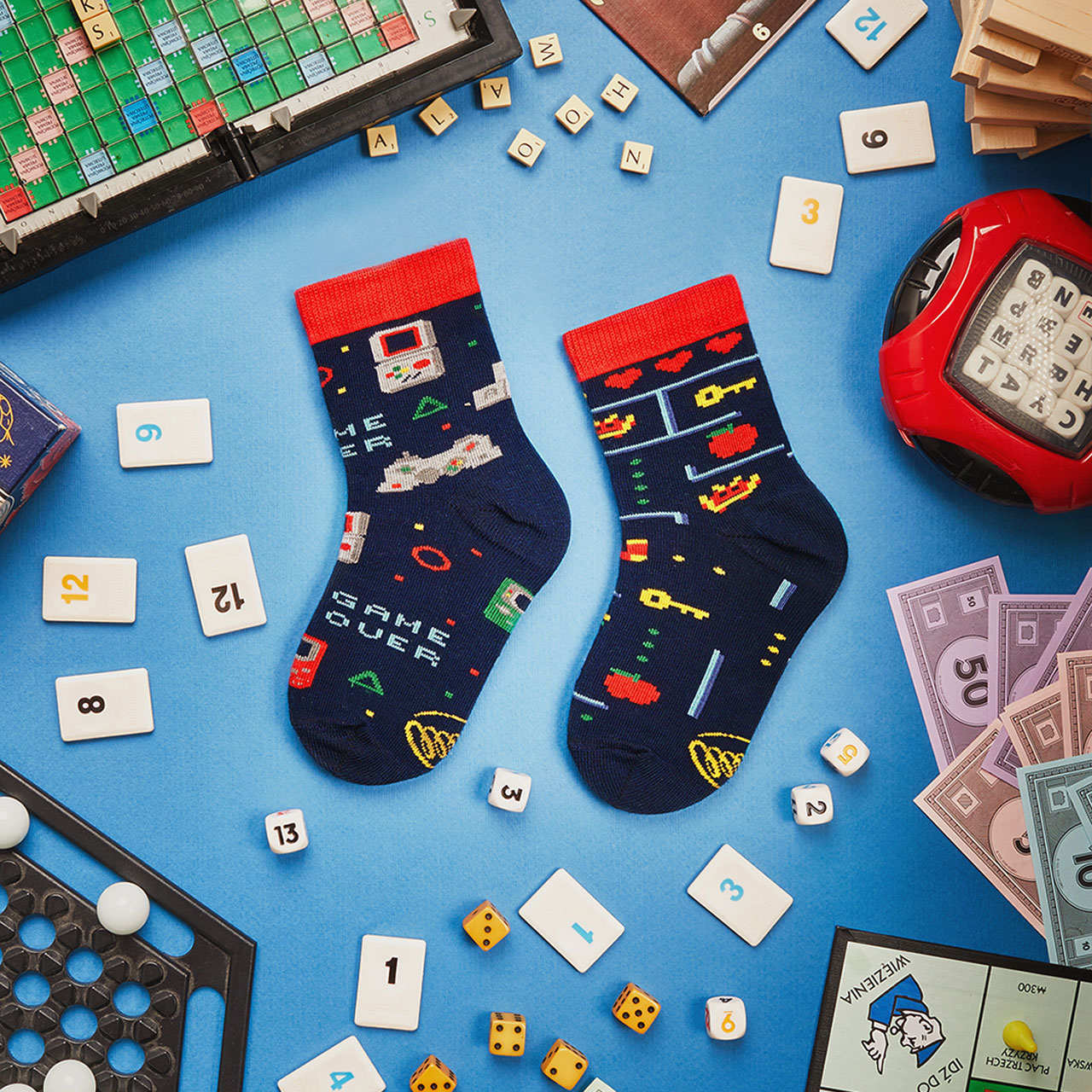 Many Mornings Kids Socken Game Over Style