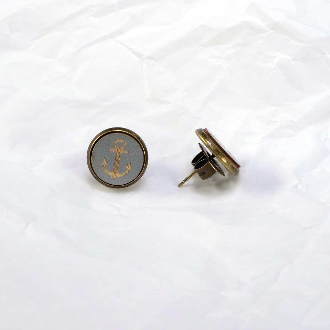 Ohrstecker Holz Anker silbergrau